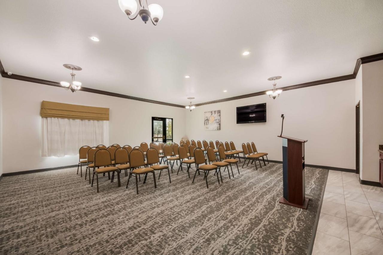 Surestay Plus Hotel By Best Western Near Seaworld San Antonio Zewnętrze zdjęcie