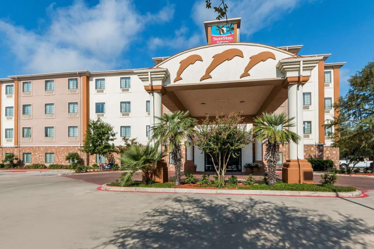 Surestay Plus Hotel By Best Western Near Seaworld San Antonio Zewnętrze zdjęcie