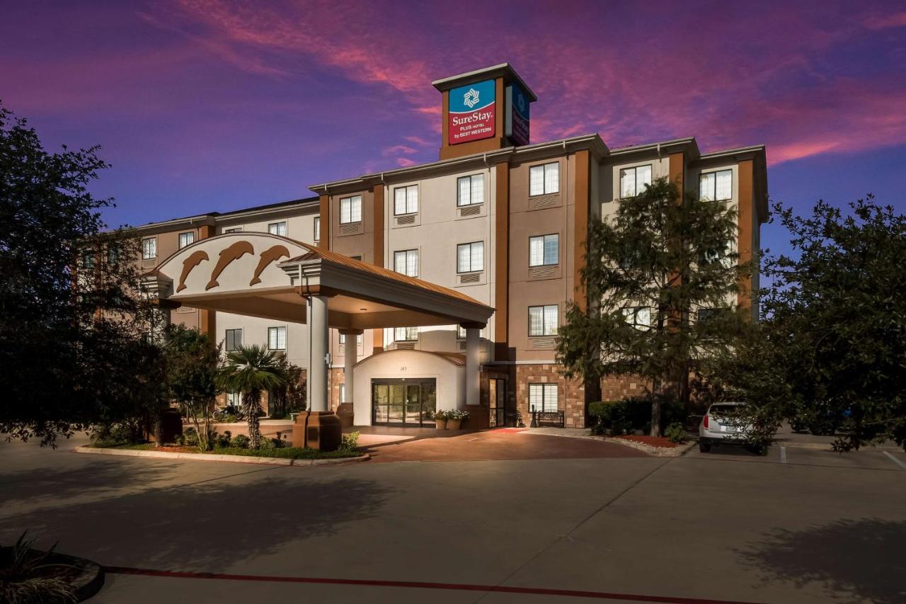 Surestay Plus Hotel By Best Western Near Seaworld San Antonio Zewnętrze zdjęcie