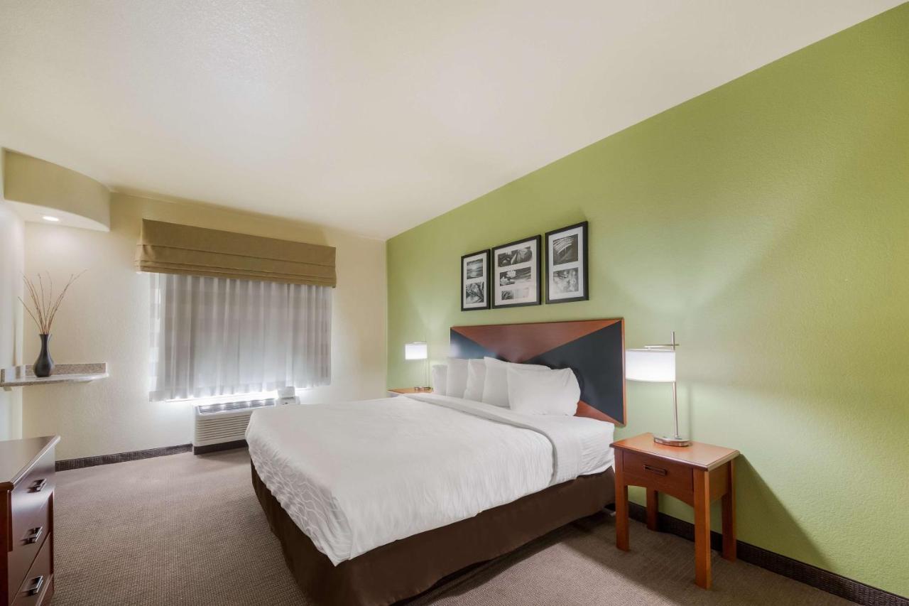 Surestay Plus Hotel By Best Western Near Seaworld San Antonio Zewnętrze zdjęcie