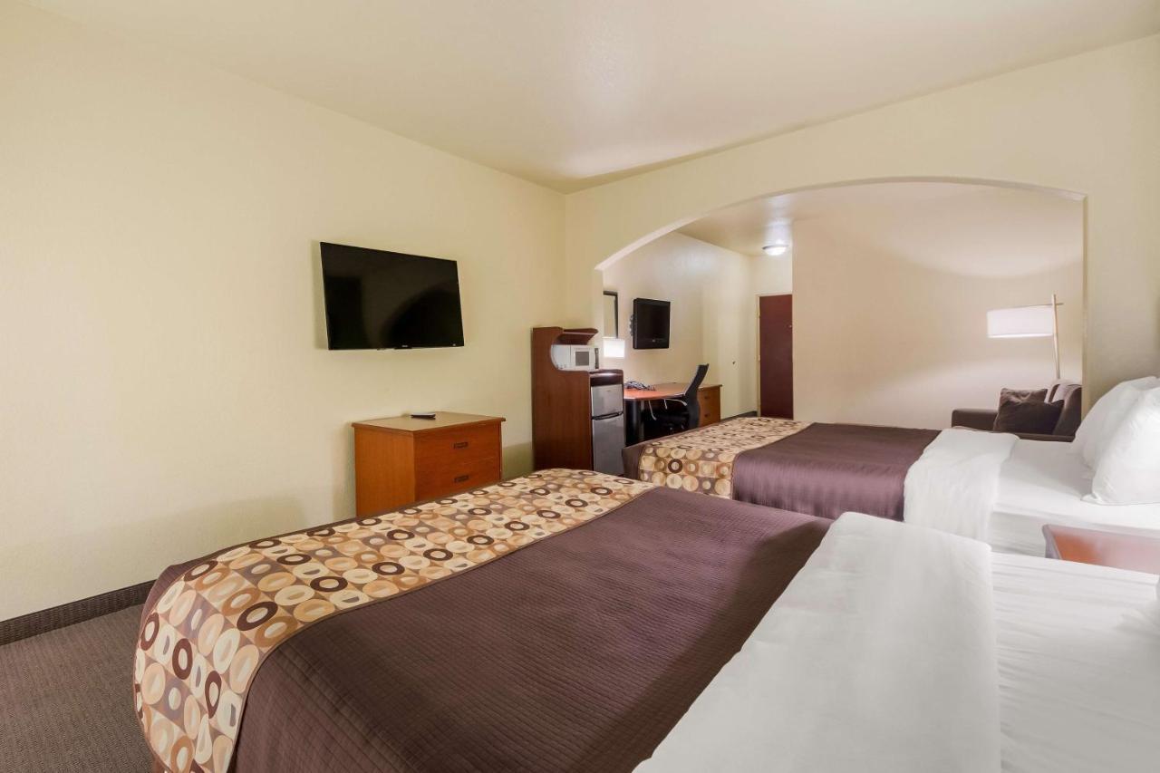Surestay Plus Hotel By Best Western Near Seaworld San Antonio Zewnętrze zdjęcie