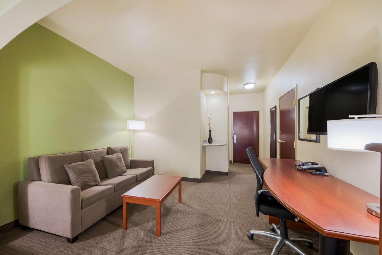 Surestay Plus Hotel By Best Western Near Seaworld San Antonio Zewnętrze zdjęcie