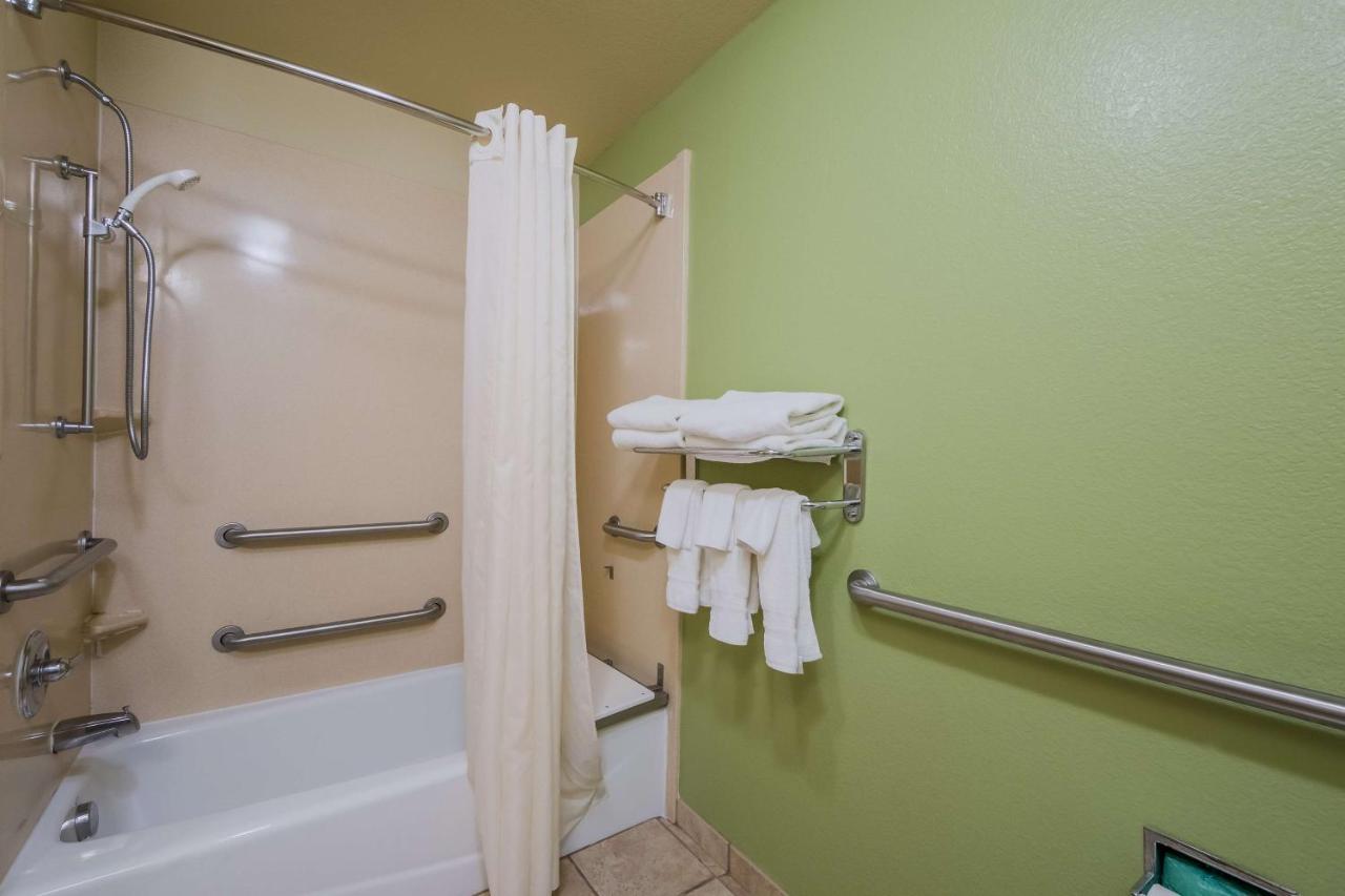 Surestay Plus Hotel By Best Western Near Seaworld San Antonio Zewnętrze zdjęcie